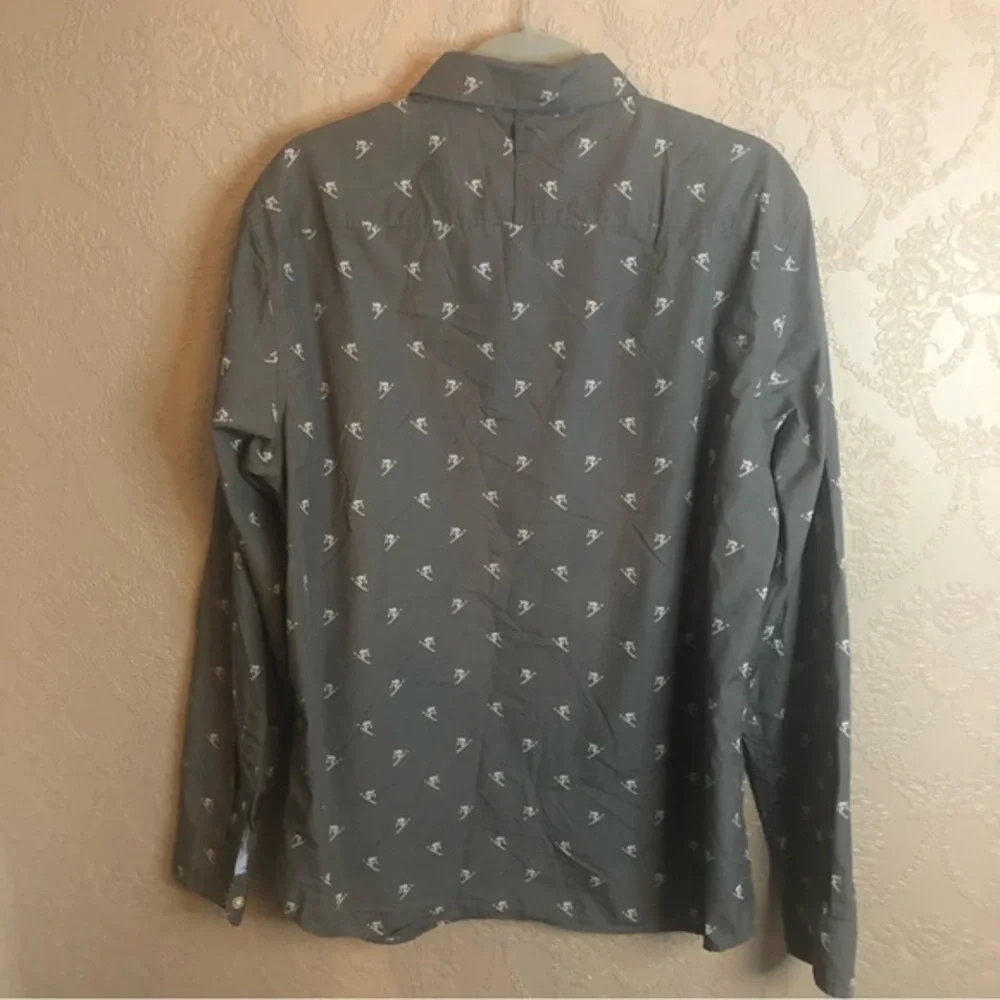 Banana Republic L button down gray ski button down shirt great condition